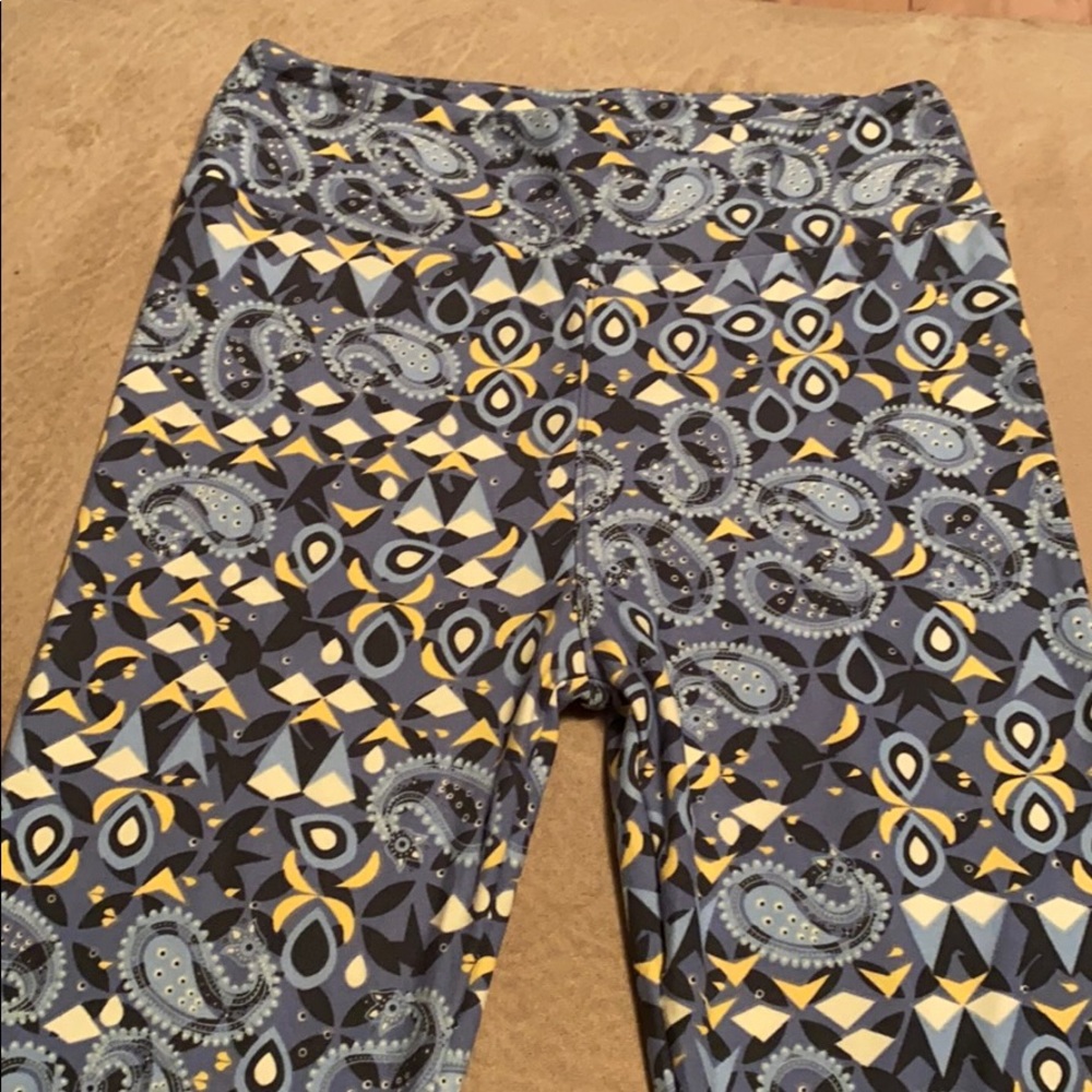❎SOLD❎ NEW❣️Lularoe leggings - Picture 2 of 4